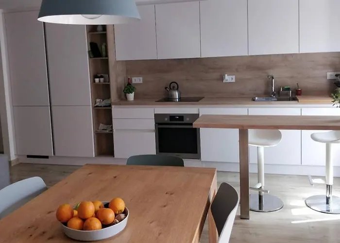 Appartement El Pescadito. Con Piscina In Costa Del Sol *